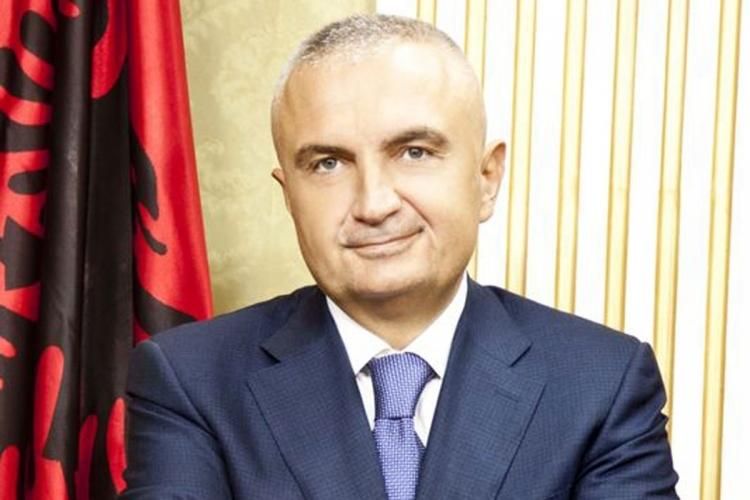 Глава албании