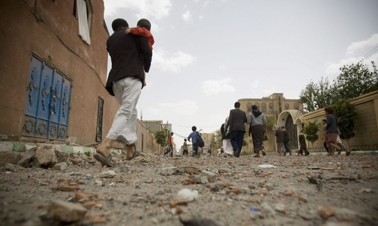 بدء سريان الهدنة في اليمن.. وتبادل الاتهامات بين الحوثيين والقوات الموالية لهادي بخرقها