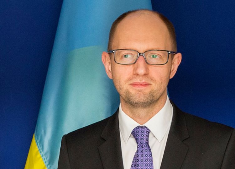 استقالة رئيس وزراء أوكرانيا ياسينيوك
