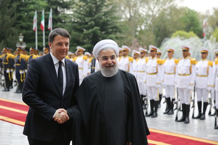 رئيس الوزراء الإيطالى يصل إلى إيران فى زيارة رسمية