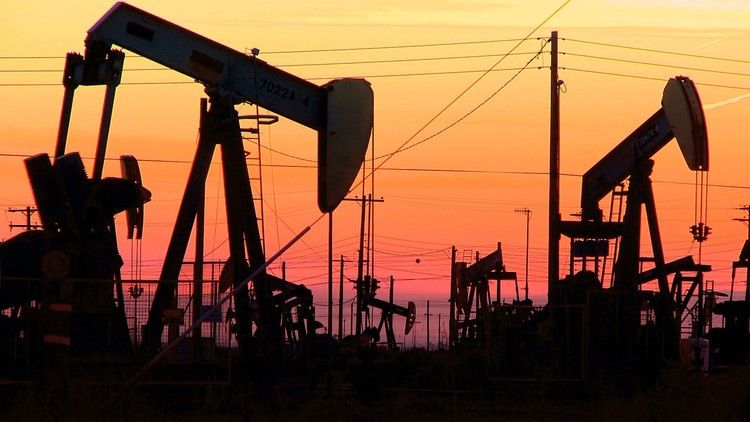 روسيا والسعودية توافقتا على تثبيت معدلات إنتاج النفط