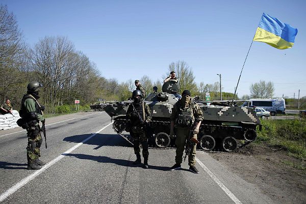 Ukrayna ordusu Donbassda hərbi əməliyyatlar zamanı 3 hərbçisini itirib, 6-sı yaralanıb