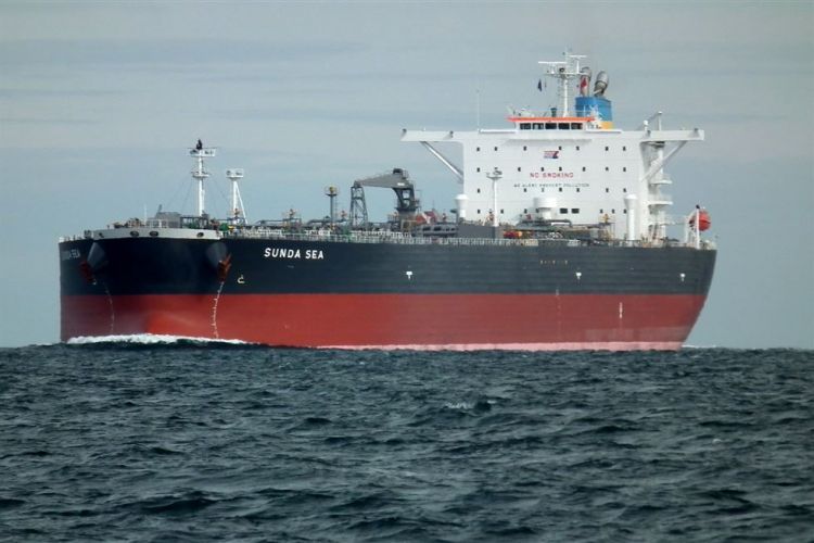 عقوبات دولية على سفينة هندية تنقل نفطا ليبيا غير شرعى