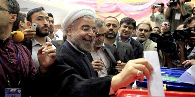إيران تشهد جولة ثانية من انتخابات البرلمان