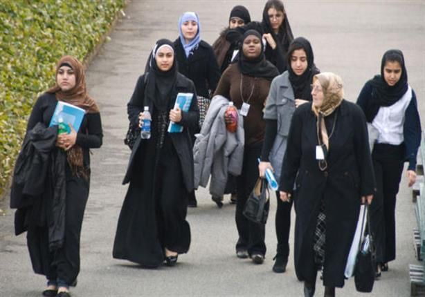 مدرسة دنماركية تمنع الطالبات المسلمات من ارتداء النقاب فى الفصول