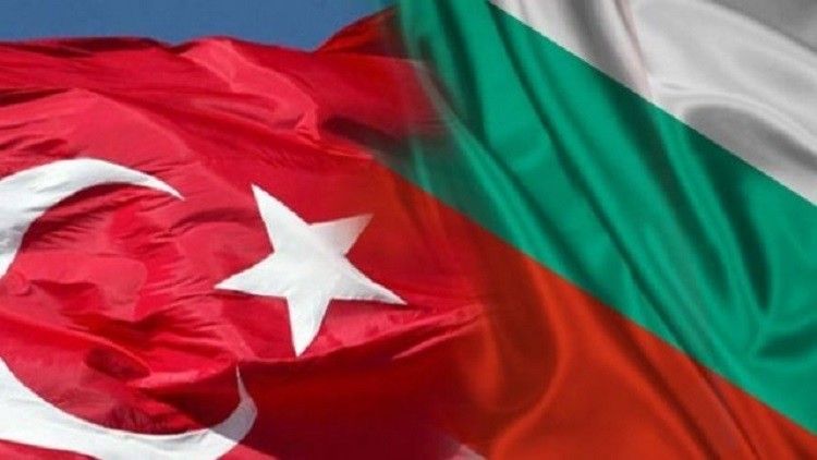 تركيا وبلغاريا توقعان بروتوكولا لتطبيق اتفاقية إعادة قبول المهاجرين