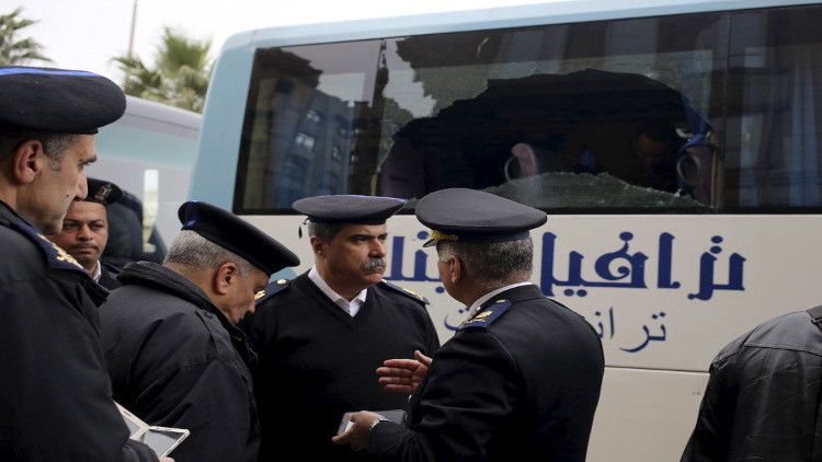 مقتل رجال أمن مصريين جنوبي القاهرة وداعش يتبنى