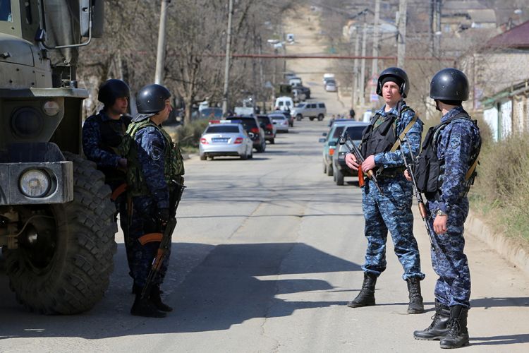 ضابط الشرطة رهينة لدى المقاتلين في داغستان