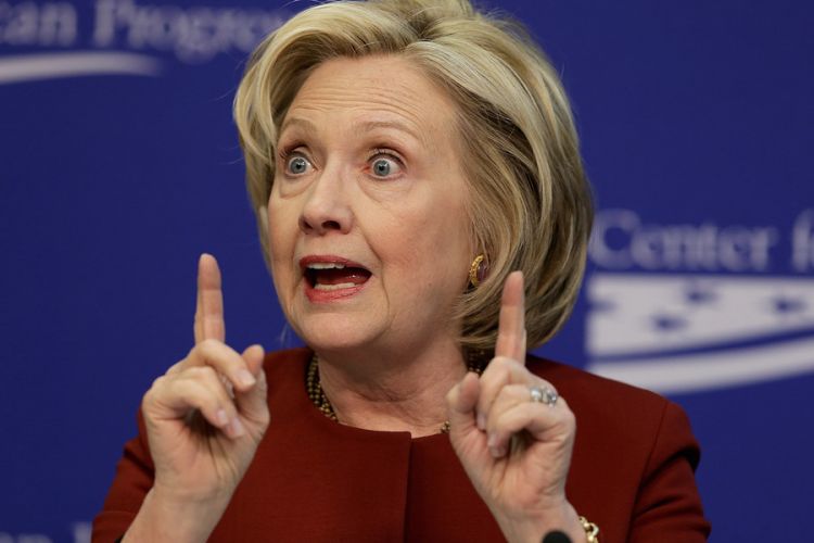 Hillari Klintonun 13 dəqiqəlik yalanı