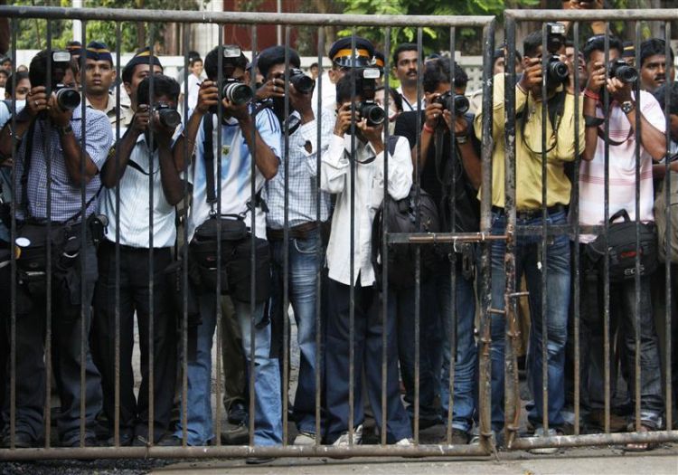 Two journalists killed in India within two days
