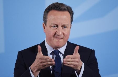 Cameron says Britain must support Libya to thwart threat