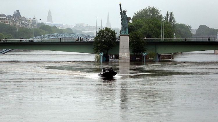 توقعات ببلوغ قيمة أضرار السيول في فرنسا إلى  ملياري يورو