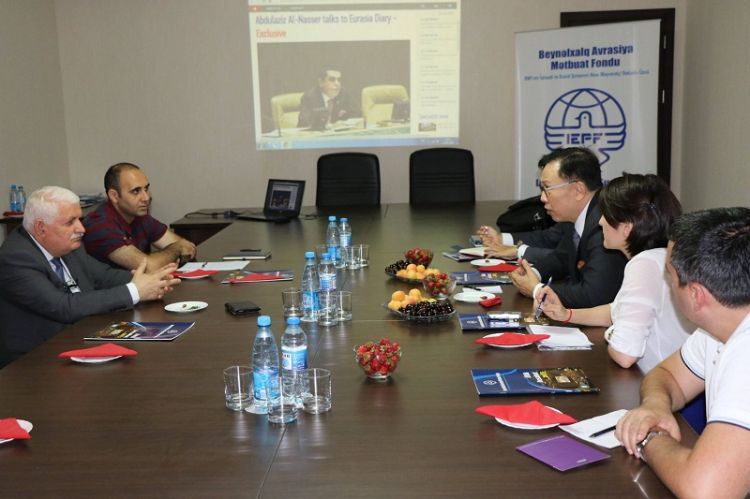زيارة سفير مملكة تايلند في تركيا وأذربيجان إلى مكتب المؤسسة الأورأسيوية الدولية للصحافة