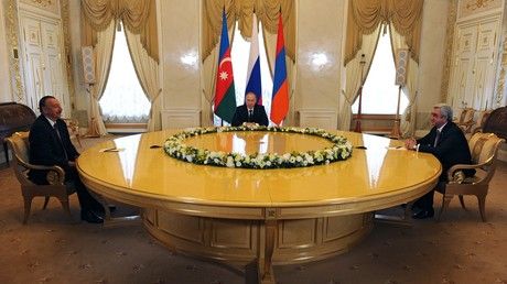رؤساء روسيا وأرمينيا وأذربيجان يعلنون تمسكهم بتطبيع الوضع في قره باغ