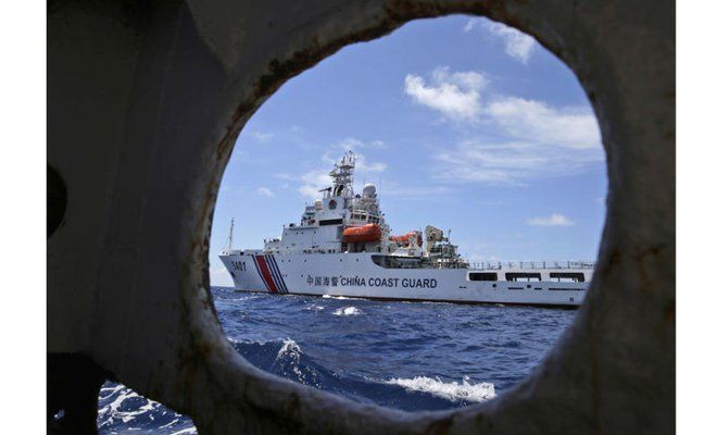 Philippines urges Beijing to ‘respect’ sea ruling