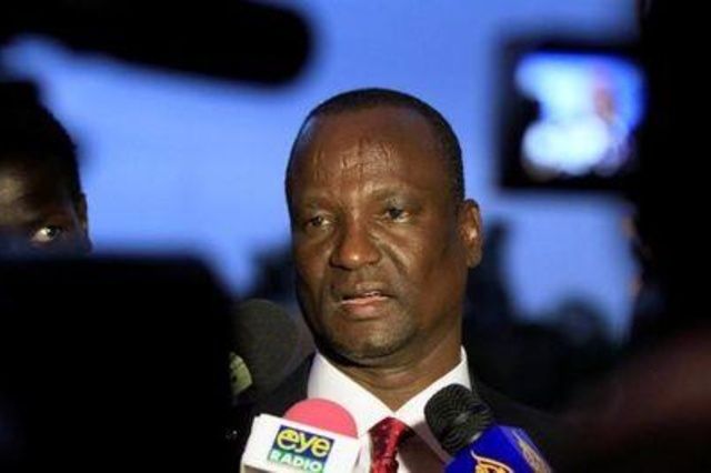 نائب رئيس جنوب السودان يفصل وزيرا قال إنه انضم لحزب الرئيس
