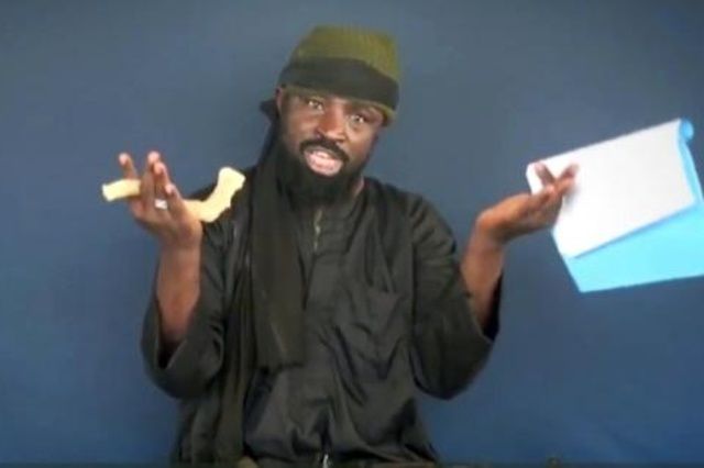 زعيم بوكو حرام المتواري ابو بكر الشكوي يؤكد في تسجيل صوتي انه "ما زال موجودا"