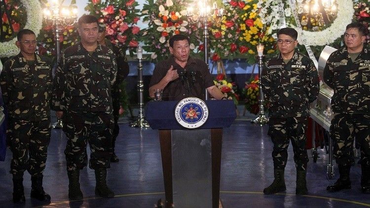 الفلبين تكشف تورط مئات الموظفين بالمخدرات