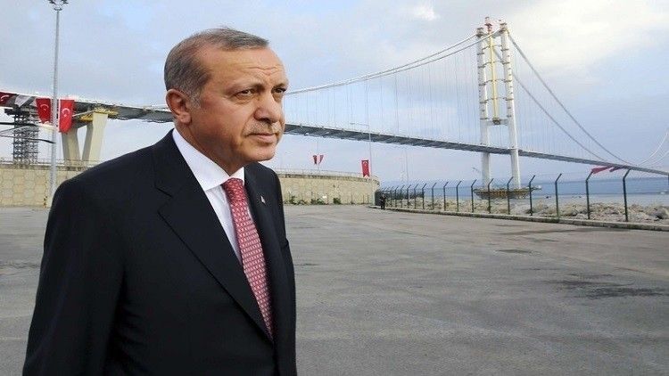 صور تنشر لأول مرة تظهر أردوغان داخل الفندق لحظة وقوع الانقلاب