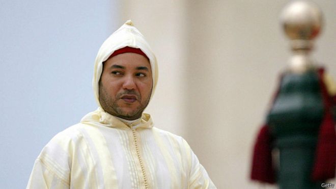 محمد السادس يحث مغاربة الخارج على نشر "الإسلام المعتدل ورفض التطرف"