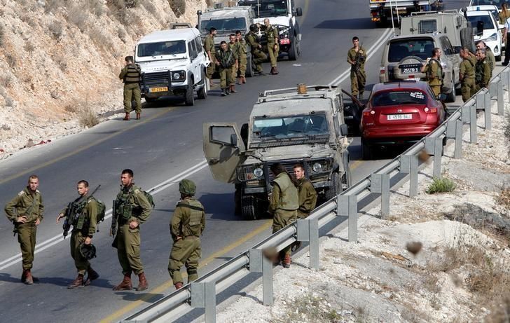 Palestinian who stabbed Israeli soldier shot dead: army