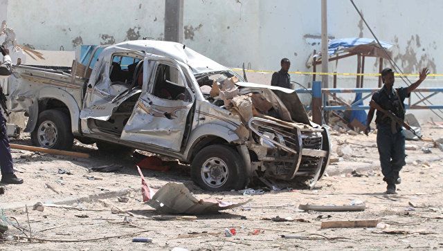 Car Explodes Near Presidential Residence in Mogadishu, Somalia