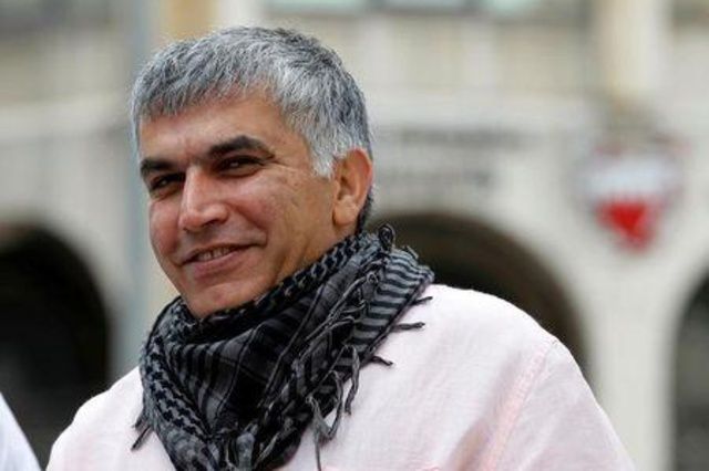 البحرين توجه اتهامات جديدة لناشط بارز