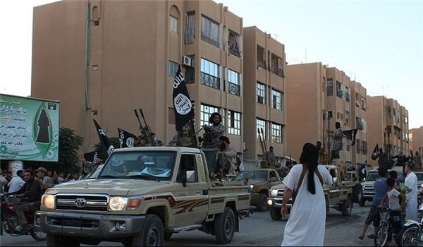 وباء "داعش" يطارِد أطباء الرقة ويستشري في مشافيها‏