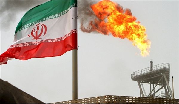 ايران تؤكد الجاهزية لبلوغ انتاج النفط مستوى 4 ملايين برميل يوميا