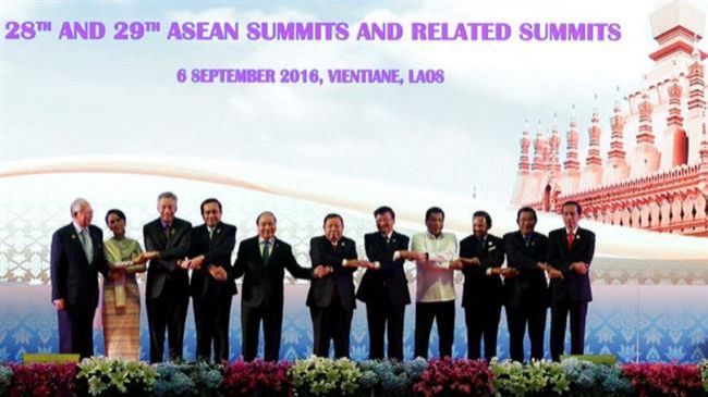 ASEAN leaders open regional summit in Loas capital