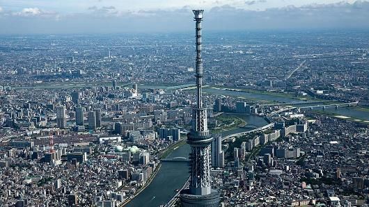 Tokyo shaken by magnitude 4.9 earthquake; no tsunami warning