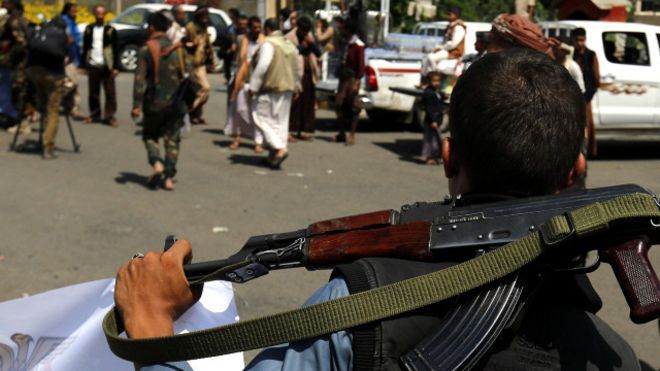 الحوثيون لبي بي سي: لم نستلم رسمياً أي خطة أمريكية للسلام في اليمن