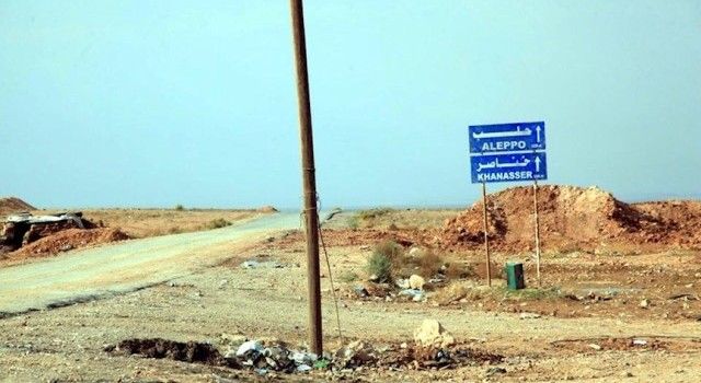 قوات الجيش السوري تصد هجوما لداعش على طريق "اثريا – خناصر" الاستراتيجي