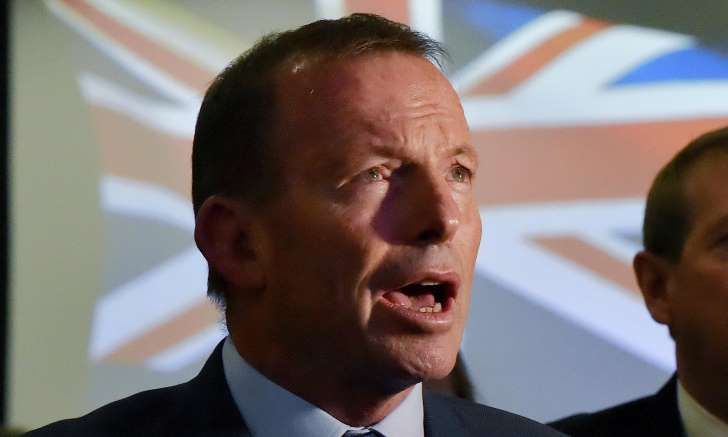 Tony Abbott says Europe is facing 'peaceful invasion' of asylum seekers