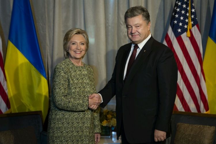 Ukrayna prezidenti Hillari Klinton ilə görüşüb