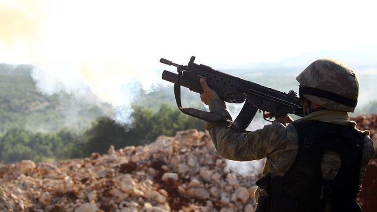 استشهاد جندي ومقتل 4 من إرهابيي "بي كا كا" في اشتباكات شمال شرقي تركيا