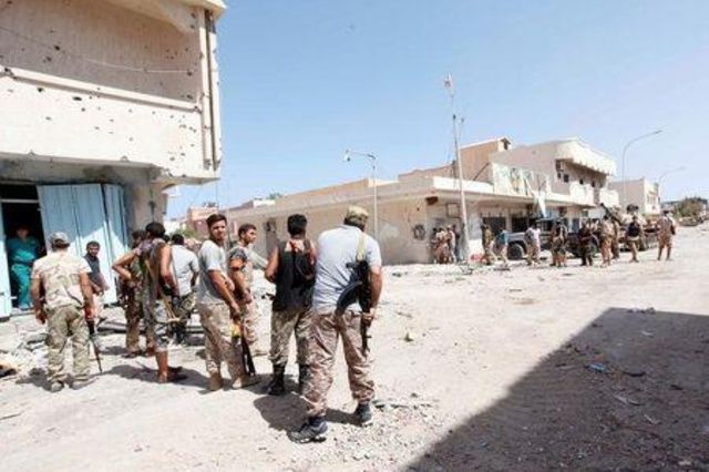 قوات ليبية تقول إنها أحبطت هجمات بسيارات ملغومة للدولة الإسلامية في سرت