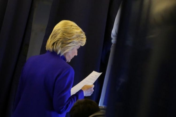 Hillary Clinton postpones trip to Charlotte