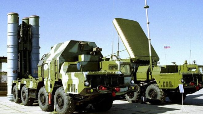 الدفاع الروسية: وصول صواريخ "إس-300" إلى سوريا