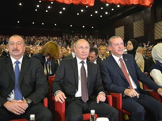 أستاذ جامعة سانكت بطرسبورغ الروسية يعلق على نتائج اللقاء بين بوتين وأردوغان – حصريا
