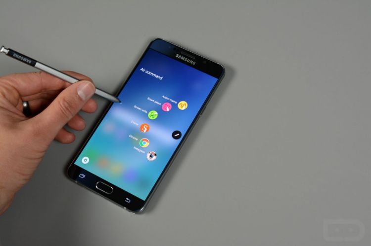 “Galaxy Note 7” istehsalı dayandırılır