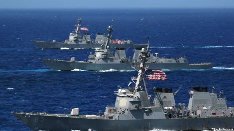 Amerikanın Qırmızı dənizdəki hərbi gəmiləri hədəf alınıb