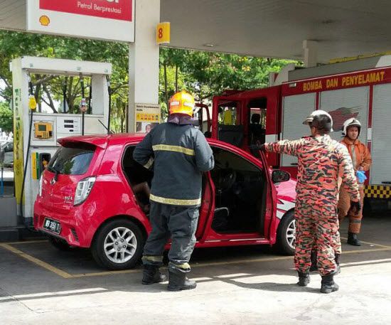 At least 1 dead in explosion at Johor Bahru petrol station