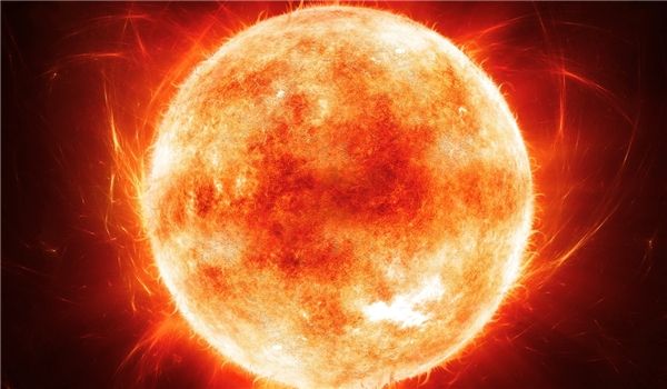 18  معلومة لا تعرفها عن "الشمس" مصدر الحياة للبشر