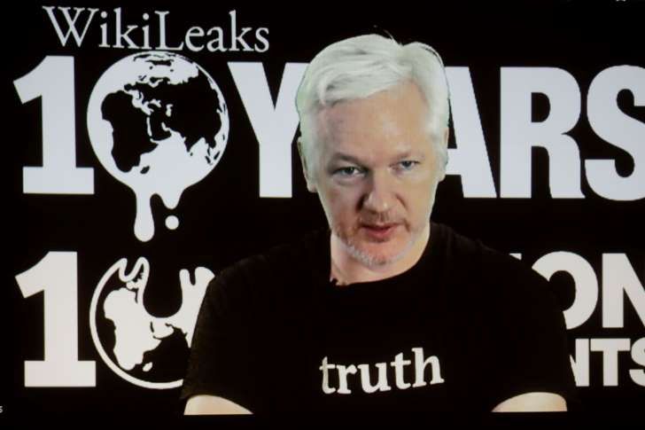 Assange says WikiLeaks didn't get emails from Russia