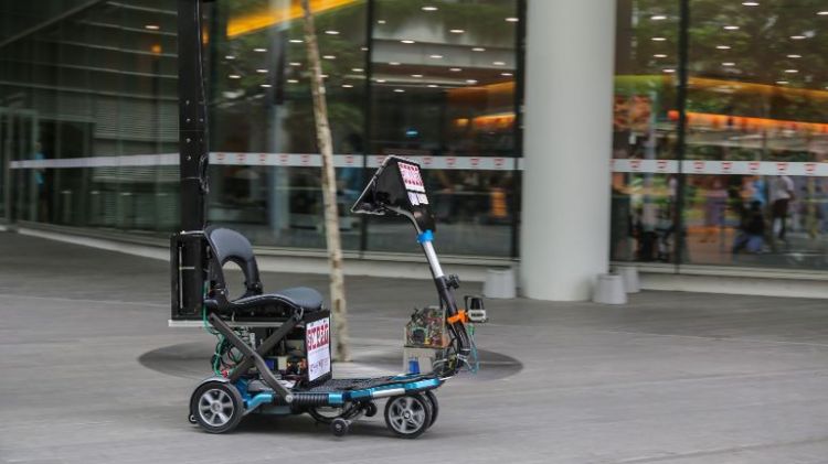 Singapore launches trial of self-driving e-scooter