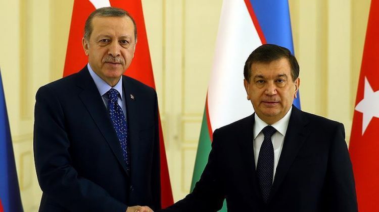 أردوغان و الرئيس الأوزبكي يعقدان اجتماع مغلقا