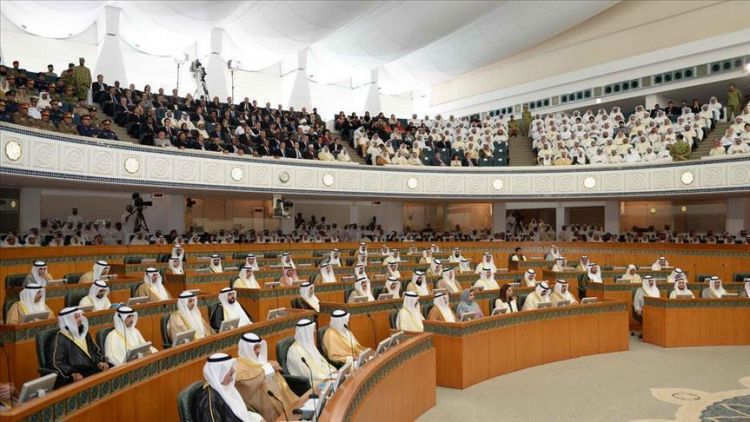 في الكويت انتخابات.. بلا برامج انتخابية