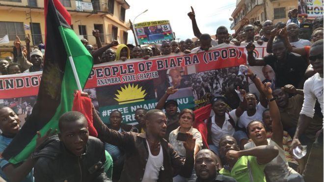 Nigeriya təhlükəsizlik qüvvələri Biafra hərəkatının nümayişçilərini güllə-baran edib