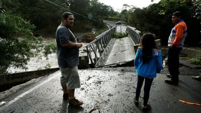 Kosta-Rikada Otto qasırğası tuğyan edir 9 ölü